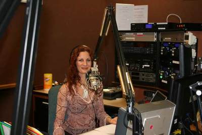 Large_eluv_radio_station_icont